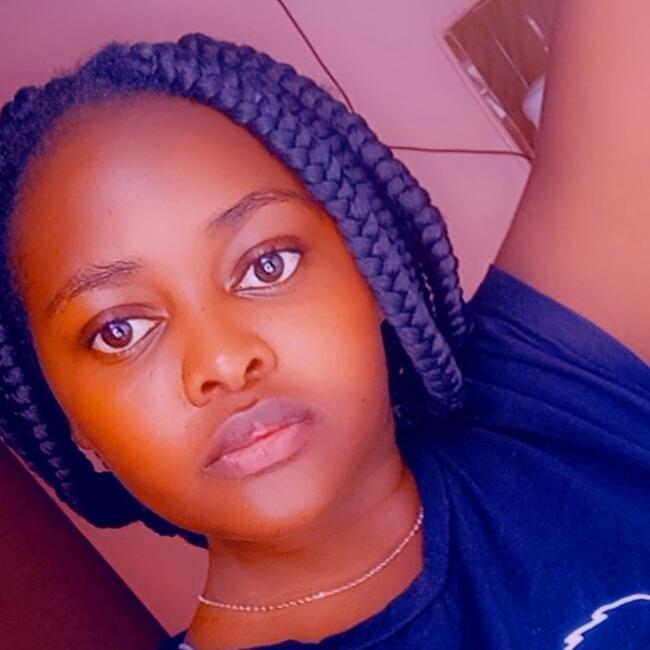 Babysitter in Mombasa: Belvine