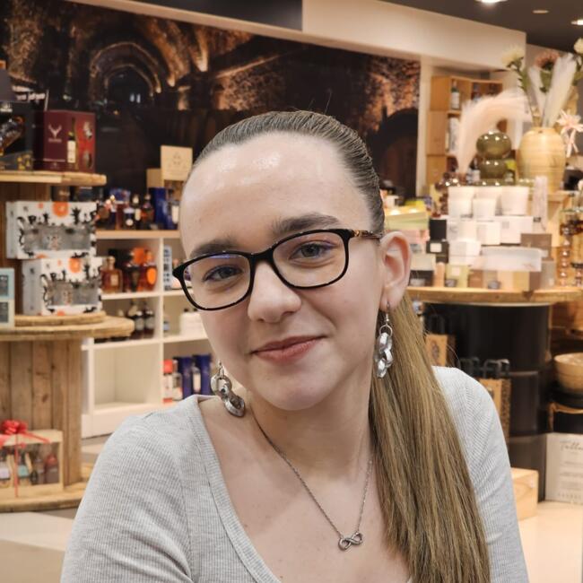 Babysitter in Braine-le-Château: Kelly