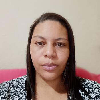 Babá em Piçarras: Suellen