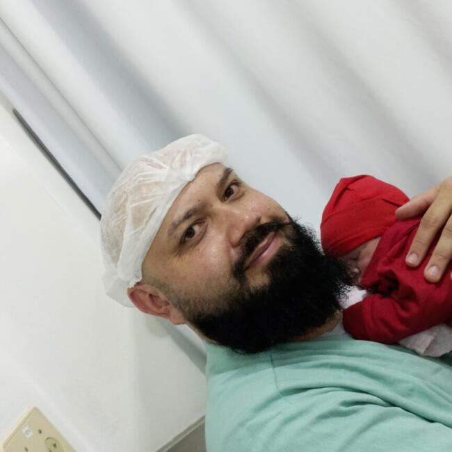 Emprego de babá em Curitiba: Renata