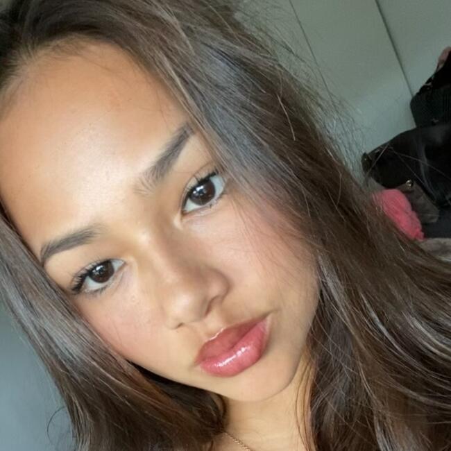 Babysitter in Almere Stad: Emily Isabella