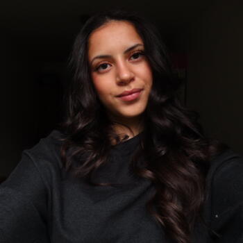 Babysitter in Wien: Elif