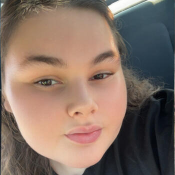 Babysitter in Saint-Amand-les-Eaux: Maeva