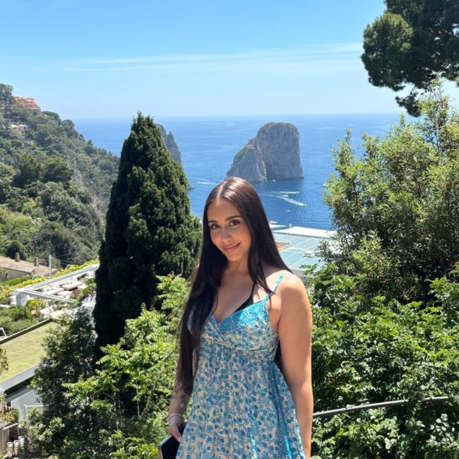 Babysitter in San Potito Sannitico: Martina