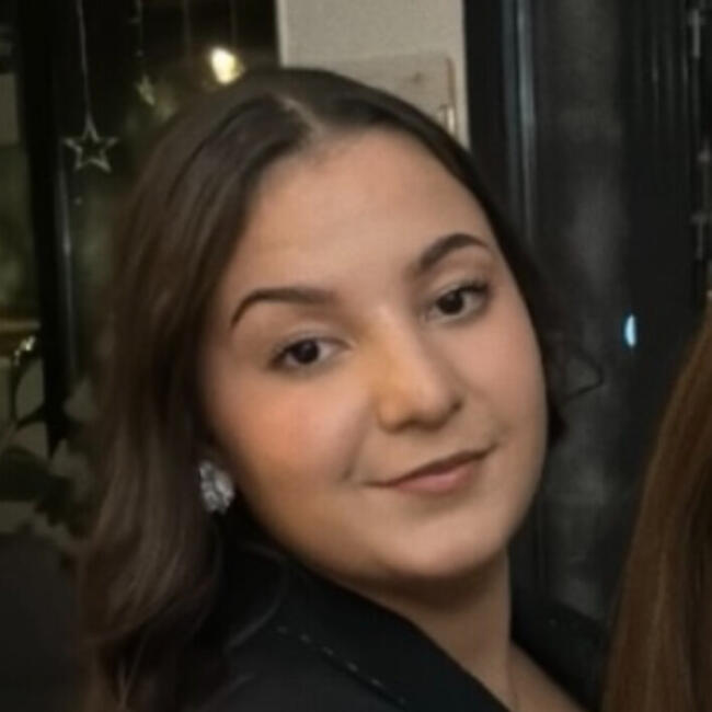 Barnvakt i Montigny-lès-Metz: Sarah