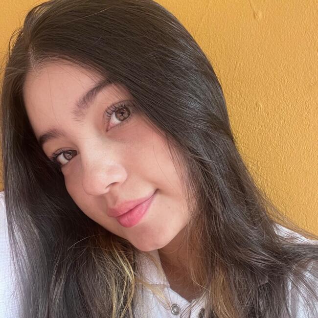 Babysitter in Medellín: Manuela