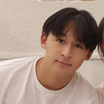 Babysitter in Louvain: Issa