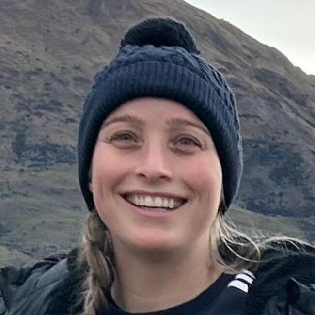 Babysitter in Auckland: Kayla