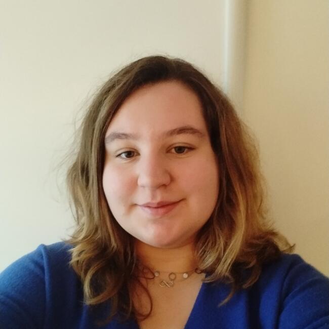 Babysitter in Le Havre: Isaline