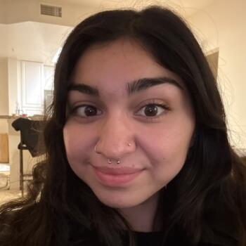 Babysitter Santa Ana: Angela