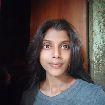 Babysitter Mumbai: Shruti