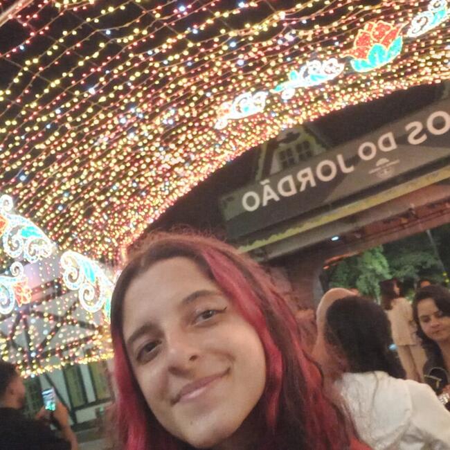 Babá em Araras: Nicolly