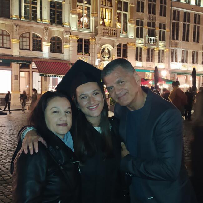 Babysitter in Uccle/Ukkel: Alexandra