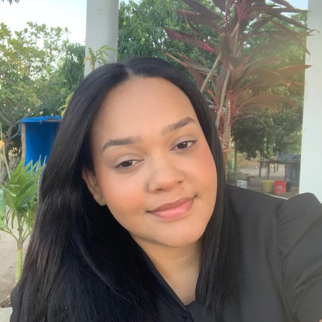 Babysitter in São José do Belmonte: Naiane