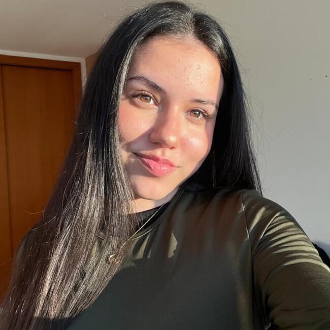 Babysitter in Reus: Paula