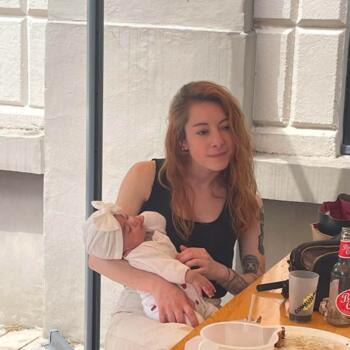 Babysitter in Rouen: Julia