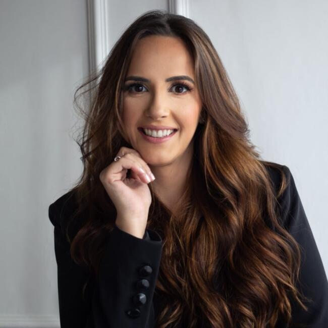 Babysitter in São José do Rio Preto: Michele