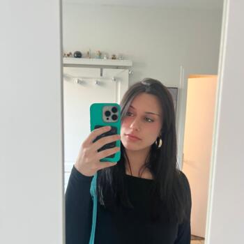 Baby-sitter in Lille: Laura
