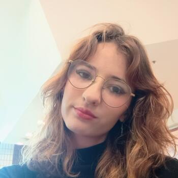 Babysitter in Novo Hamburgo: Larissa