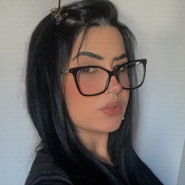 Emprego de babá em Sarandi: Eduarda