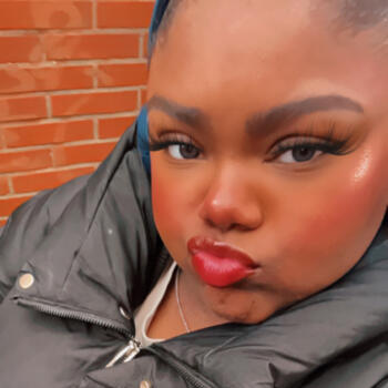 Babysitter Rotterdam: Mary-Emeria