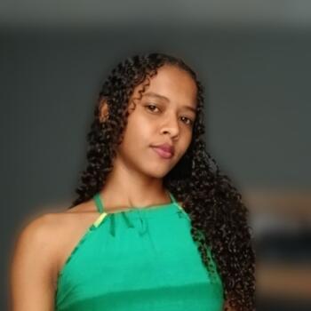 Babysitter São Paulo: Karollaine