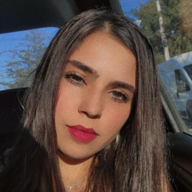 Niñera en La Granja: Gabriela