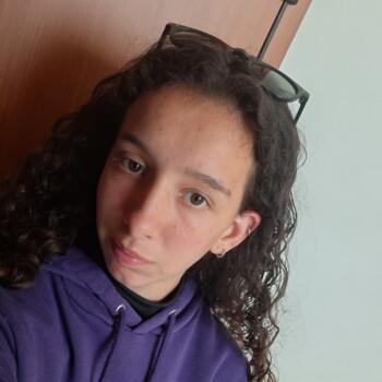 Babysitter in Valencia: Andrea