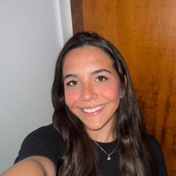 Babá em Contagem: Rebeca