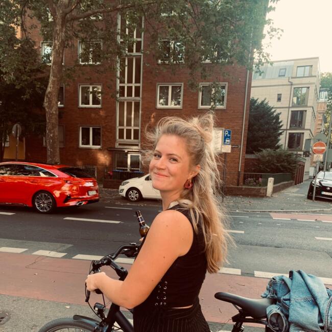 Babysitter in Cologne: Lilly