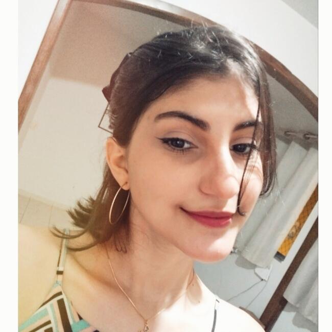 Babysitter in Cachoeiro de Itapemirim: Sarah