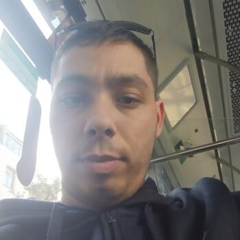 Babysitter em Maia: Hugo