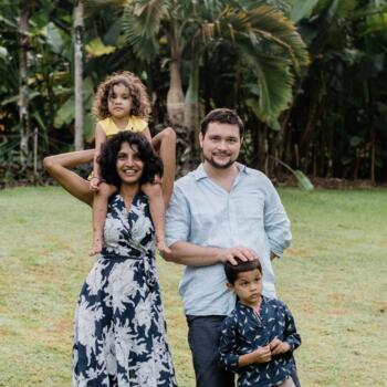 Parent Bertrange: Divya