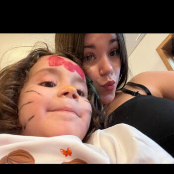 Babysitter em Vila Nova de Famalicão: Julia