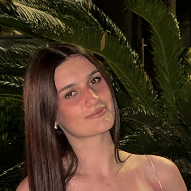 Bebisiterka u Beograd: Andjelina