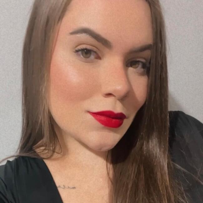 Babysitting job in Cabreúva: Camila