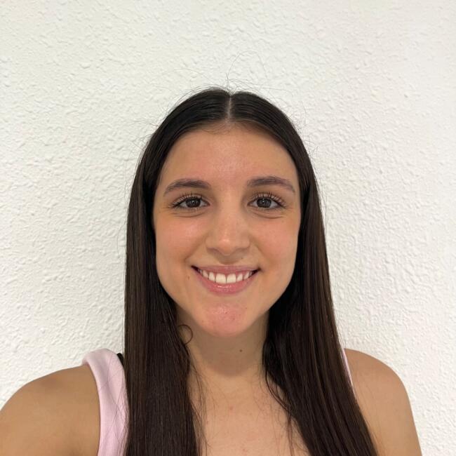 Babysitter in Badalona: Elsa