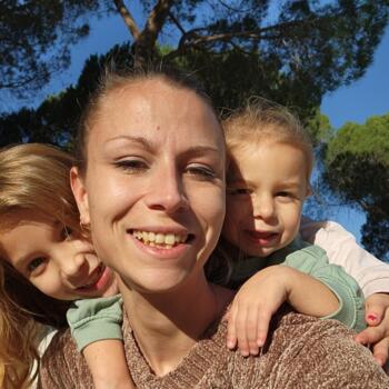 Babysitting job in Saint-Raphaël: babysitting job Amélie