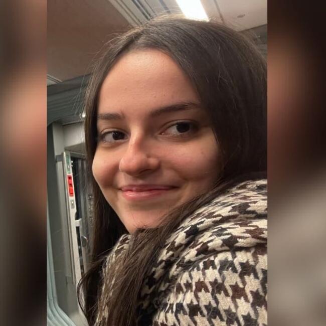 Babysitter in Strasbourg: Ayse