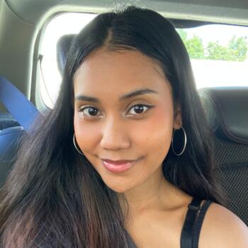 Babysitting job in Jakarta: babysitting job Andrea