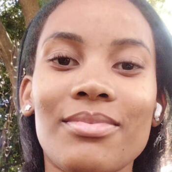 Babysitter in Johannesburg South: Taycon