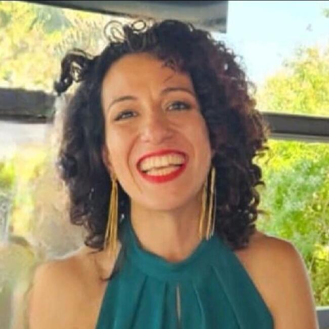 Lavoro per babysitter a Aradeo: Valeria