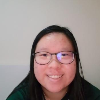 Babysitter Singapore: Hannah