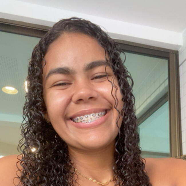 Babysitter in Recife: Andryele