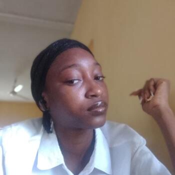 Babysitter in Uyo: Etima