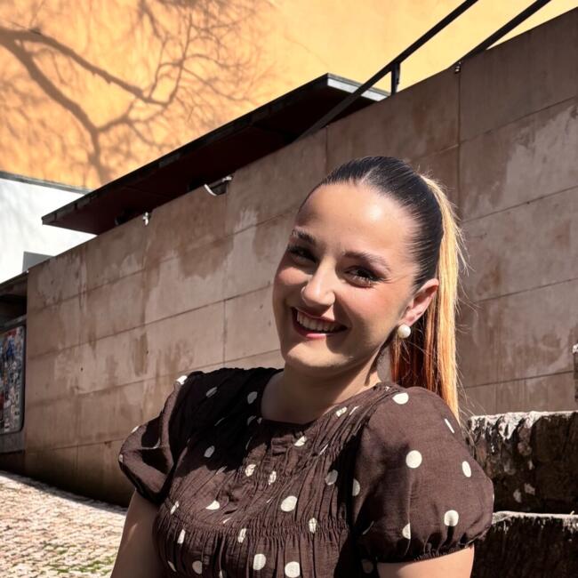 Babysitter in Oursbelille: Emma