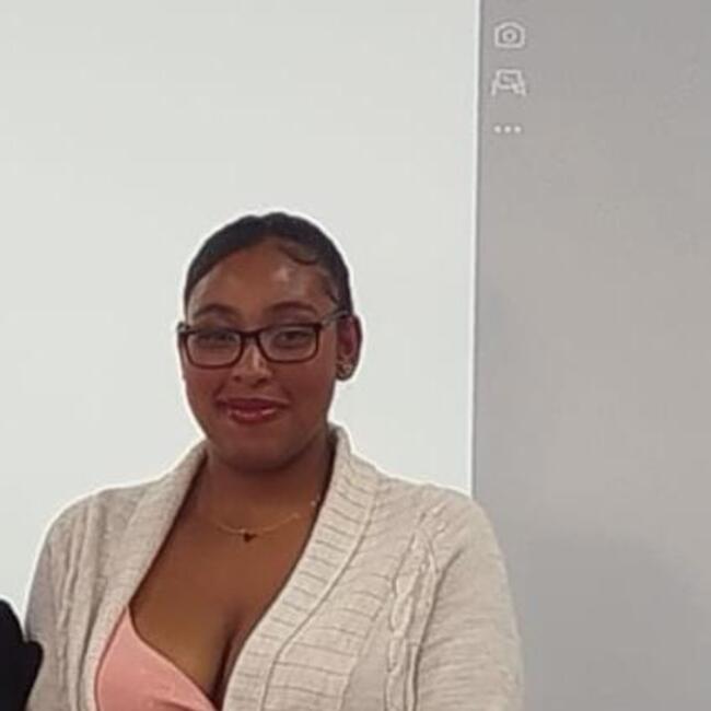 Niñera en Quito: Scarlett