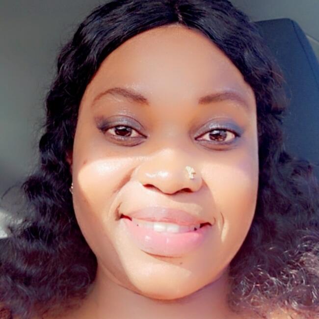 Babysitter in St. Gallen: Sally