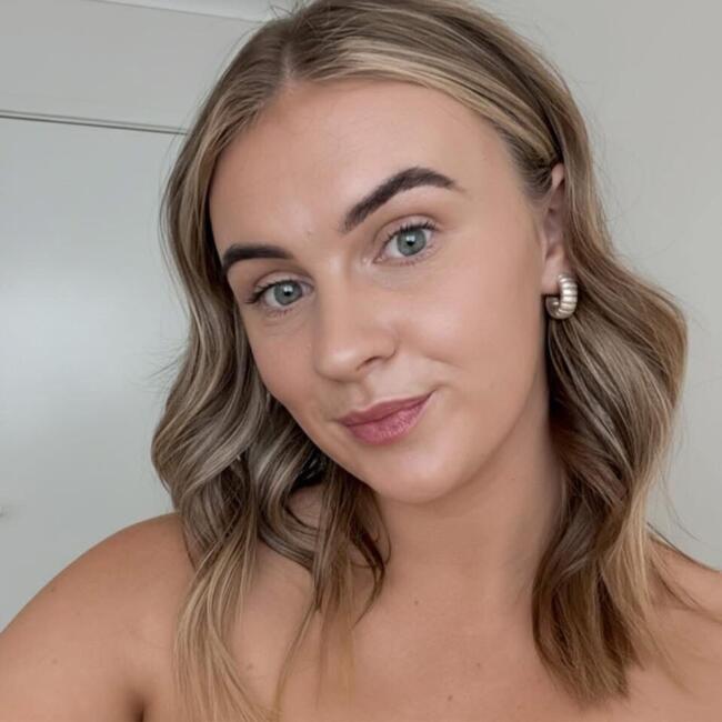 Babysitter in Warrnambool: Hannah