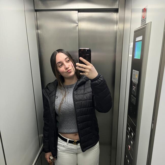 Canguro en San Feliú de Llobregat: Laia
